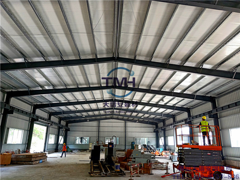 鋼結(jié)構(gòu)廠房