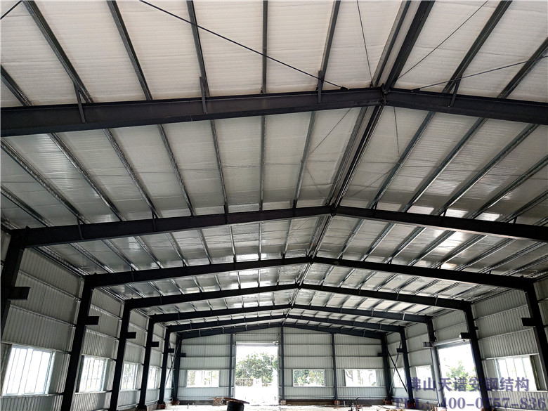 鋼結(jié)構(gòu)廠(chǎng)房