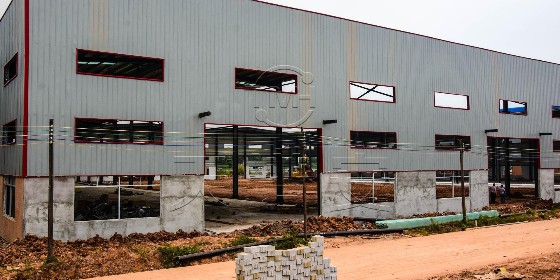 鋼結(jié)構(gòu)廠家對(duì)鋼結(jié)構(gòu)涂層出現(xiàn)裂紋會(huì)怎么處理