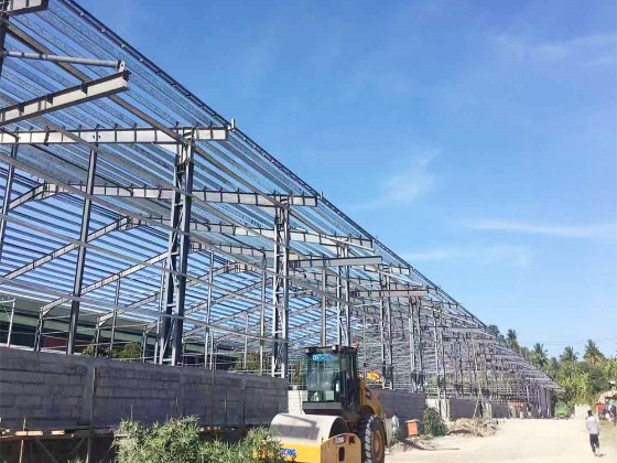 鋼結(jié)構(gòu)倉庫