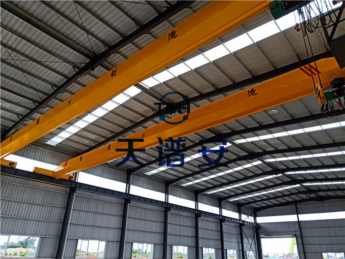 鋼結(jié)構(gòu)