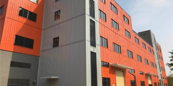 鋼結(jié)構(gòu)廠房圍護材料應該怎么選擇？