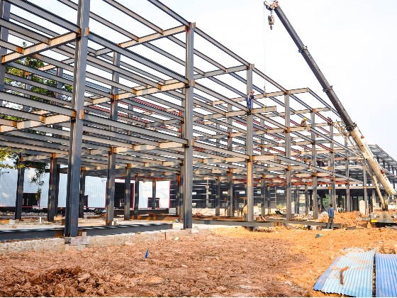 鋼結(jié)構(gòu)廠家對十字柱的工藝連接介紹