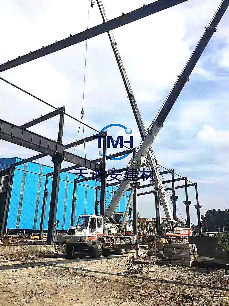 鋼構(gòu)庫(kù)房?jī)r(jià)格