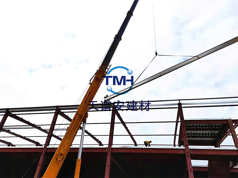 鋼結(jié)構(gòu)倉(cāng)庫(kù)生產(chǎn)廠