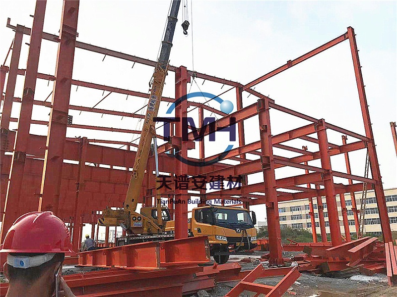 鋼結(jié)構(gòu)